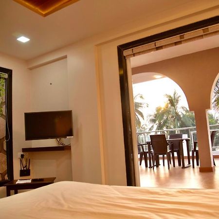 Jimmy Beach Resort Алибаг Экстерьер фото
