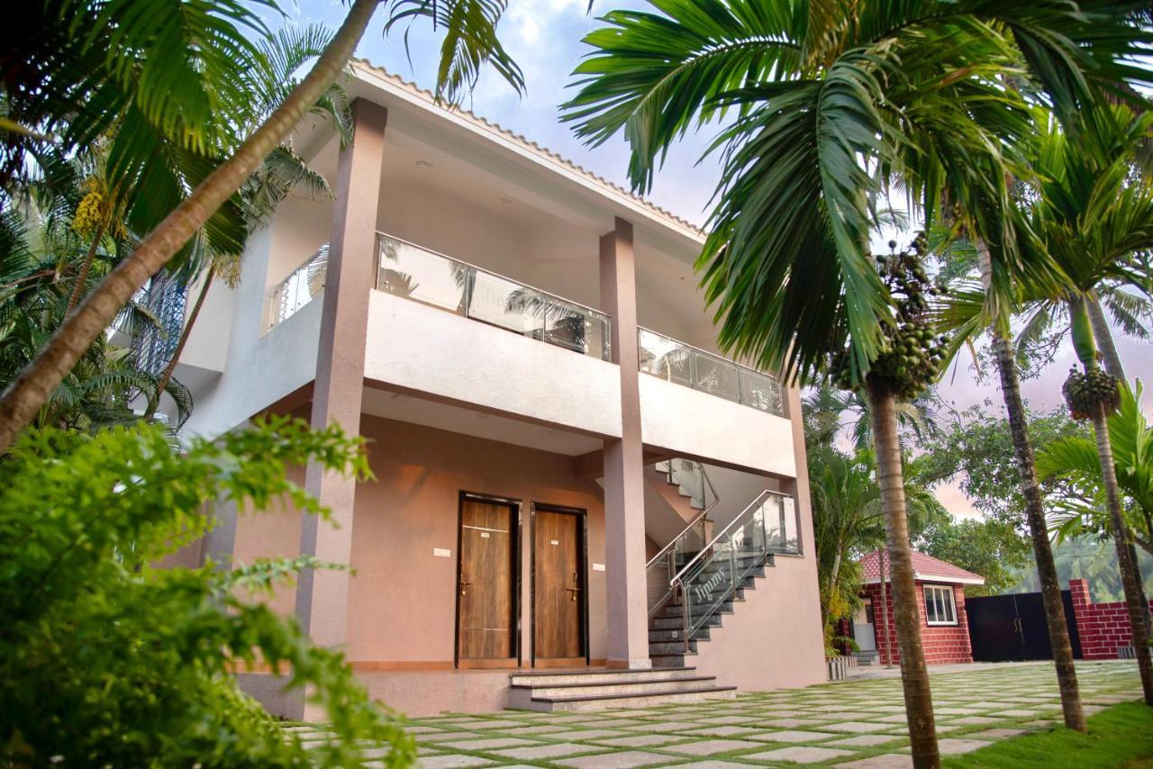 Jimmy Beach Resort Алибаг Экстерьер фото