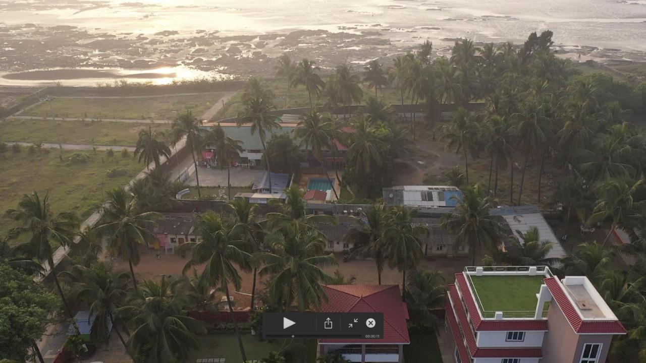 Jimmy Beach Resort Алибаг Экстерьер фото
